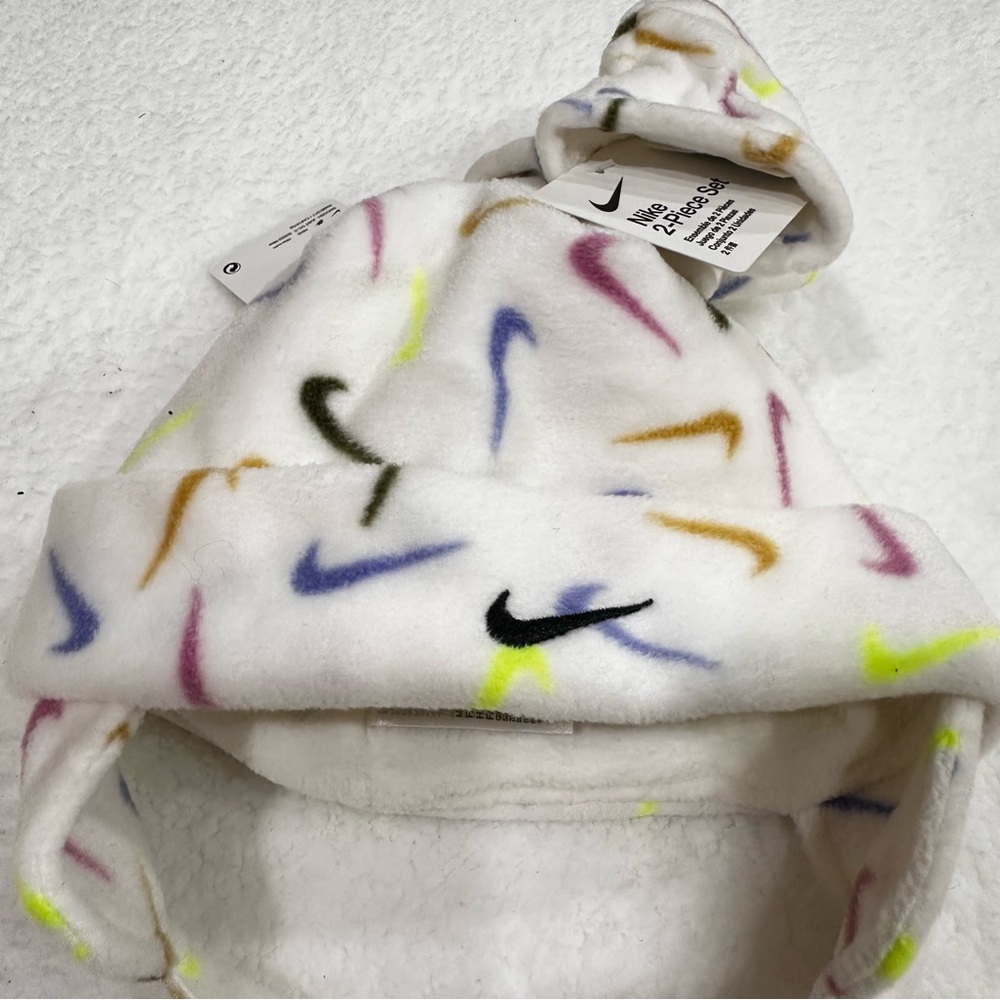 White Toddler Nike Hat and Mitten Set - Picture 2 of 12
